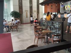 大堂-星巴克臻选(深圳华强北茂业店)