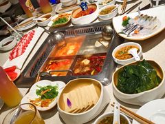 -海底捞火锅鲜切牛肉主题店(长寿路店)