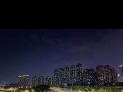 -南京眼步行桥