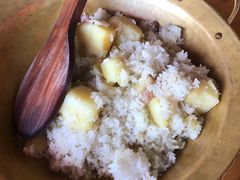 -郑件洋芋饭庄