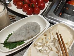 -海底捞火锅(曹安公路店)