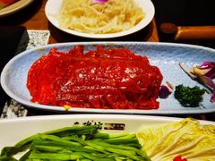 -老牌坊云南鱼豆花火锅(哈西万达店)