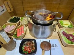 -独食火锅·半米屋台(直营总店)