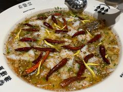-渔语鱼新川菜Bistro(万象天地店)