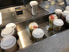 -喜茶(北京华贸购物中心店)