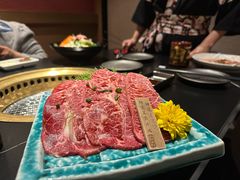 -山川小町·极番烧肉(新地假日广场店)