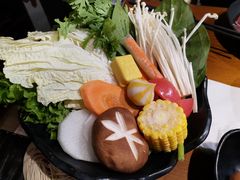 缤纷鲜蔬拼盘-呷哺呷哺 黄金牧场 (欢乐谷店)