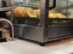 面包甜点陈列柜-钟方模白家肥肠粉(春熙店)