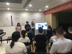 -珠江钢琴艺术中心(文一路店)
