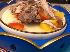 -一个勺子新疆锡伯主题私房菜(红墙巷49号院店)