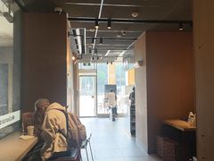 -麦当劳(中二横路店)