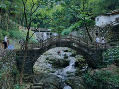 -龙瀑仙洞