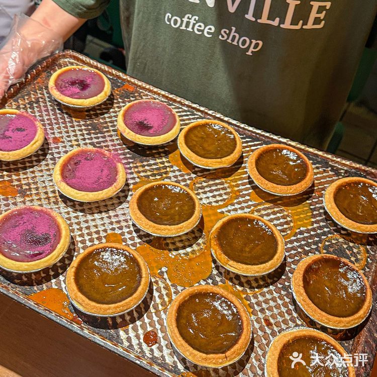 广州首家！！！滑蛋虾仁扁可颂好好吃！