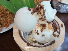 椰子冰淇淋-婉泰·特色小吃·舂鸡脚(告庄二店)