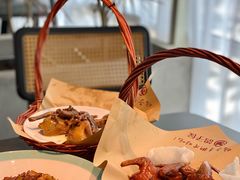 -鸽子侯·家宴·平价海鲜(市图书馆店)