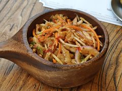 曼谷街头酸辣鸡爪-TamTam