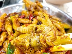 -江城燕子大排档(江汉路步行街店)