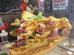 -三头牛·潮汕牛肉生蚝火锅 (夏湾店)