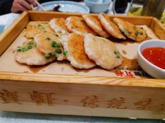 鱼虾饼-宝轩渔府·老字号海鲜·正宗津菜(水上店)
