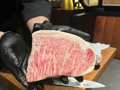 -铭牛烧肉·和牛海鲜自助(高新月牙湖店)