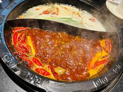-周周有辣火锅馆(玖耀里店)