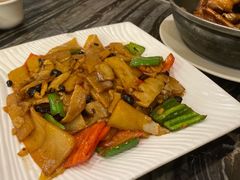 尖椒豆豉炒酸笋-美极鲜食坊(宝安南路店)