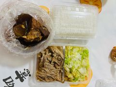 卤肉饭-台北风味(第一家快餐)