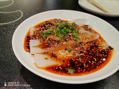 -辣尚瘾·烤鱼·新川菜(牡丹园直营店)