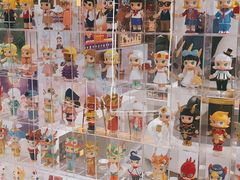 -泡泡玛特POPMART(侨福芳草地店)