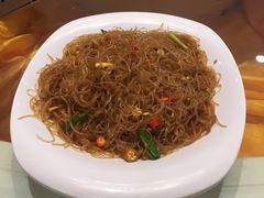 -艳阳天酒店(五里新村店)