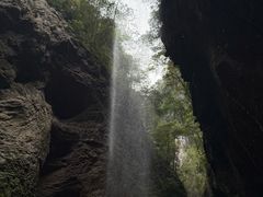 -龙水峡地缝景区