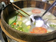 -秋语木桶鱼.酸菜鱼(开发区火车站店)
