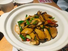 菌菇小炒皇-西北45°(世茂广场店)