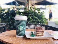-星巴克(珠海仁恒滨海中心店)