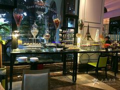 -棕榈阁·巴西烤肉海鲜自助餐厅(中州皇冠假日酒店)