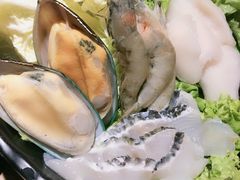 -呷哺呷哺(凯旋广场店)