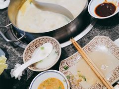 -江小渔鲜鱼火锅(辽沈二街店)