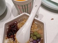-江城小馆陕南妈妈菜·全球旅行餐厅(钟楼店)
