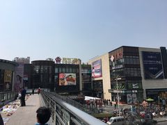 -证大大拇指广场(芳甸路店)