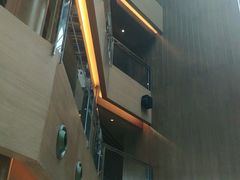 -上海滴水湖皇冠假日酒店