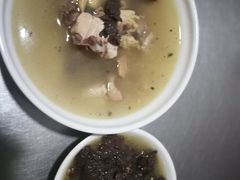 鸡汤米线-文山荷鲜居(翠湖店)