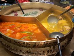 -湊湊火锅·茶憩(打浦桥日月光店)