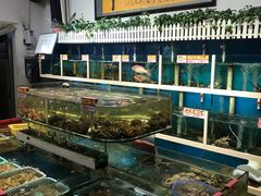 水产区-鑫悦楼煎蟹·16年海鲜大排档