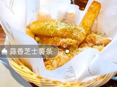 cheese薯条-Let'sBURGERplus·非常创意汉堡(三里屯店)