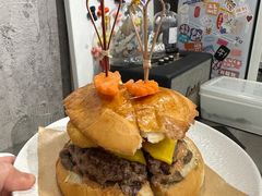 -LESCEDARS Brasserie Bistro香柏树