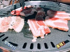 -悟能八戒烤肉自助(秦隆步行街店)