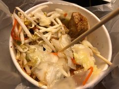 -六合夜市