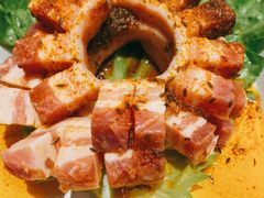 招牌厚切猪五花-三肥两瘦烤肉(鹿城店)