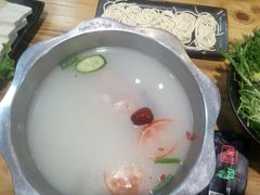 -风情丽江斑鱼火锅(孙家沟西南路80号店)