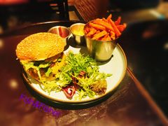 四重芝士汉堡-blue frog蓝蛙(长泰广场店)